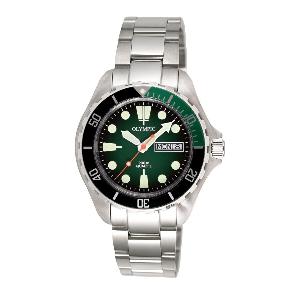 Classic Gents Dive Watch - 200m - Green with Bracelet